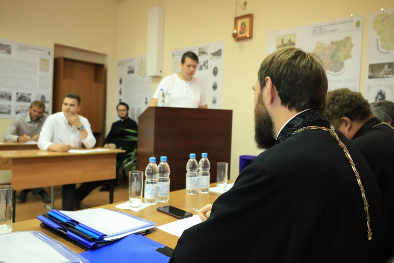 В Воронежской духовной семинарии завершились вступительные экзамены на заочное отделение