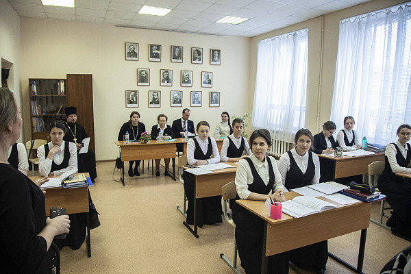 Воронежскую духовную семинарию посетили представители Учебного комитета Русской Православной Церкви 