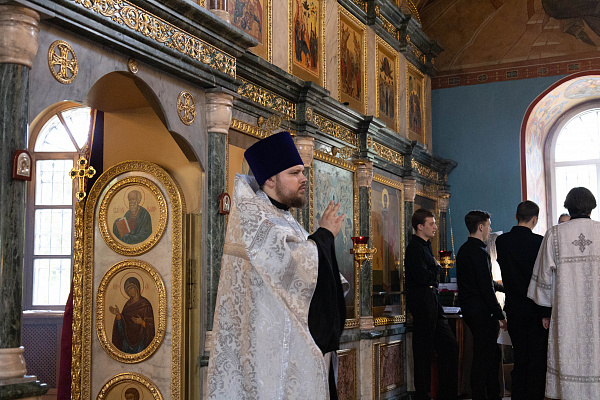 7 июля 2026 года, в день памяти Рождества честного славного Пророка, Предтечи и Крестителя Иоанна, была отслужена Божественная литургия. 