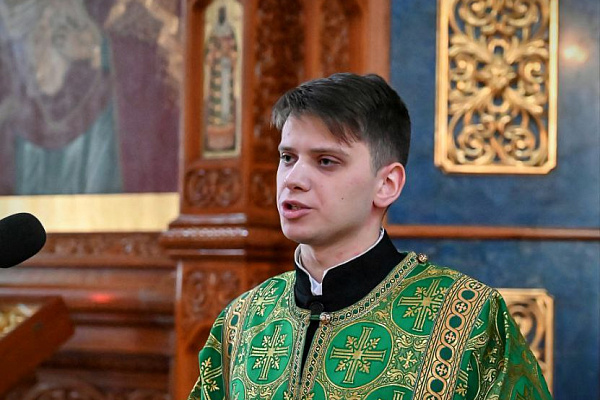 Божественная литургия в день памяти преподобноисповедника Сергия (Сребрянского) состоялась в Благовещенском кафедральном соборе