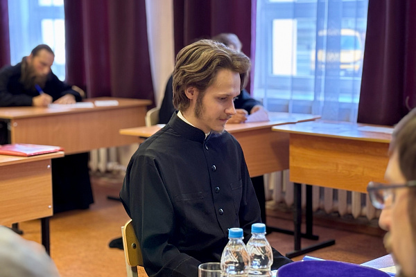 В Воронежской духовной семинарии прошли вступительные испытания в магистратуру