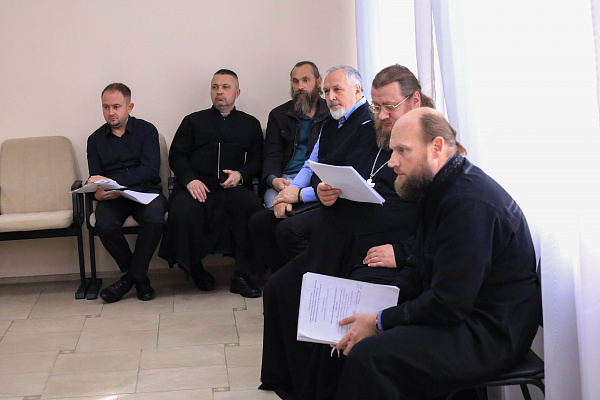 В Воронежской духовной семинарии прошла первая предзащита выпускных квалификационных работ студентов 5 курса заочной формы обучения