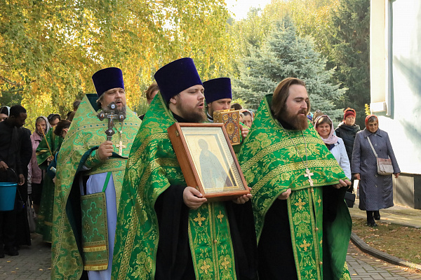 Богослужение в день памяти преставления прп. Сергия, игумена Радонежского, чудотворца